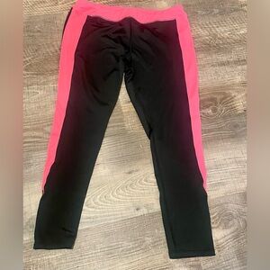 Hard Candy Sport Capris Size L